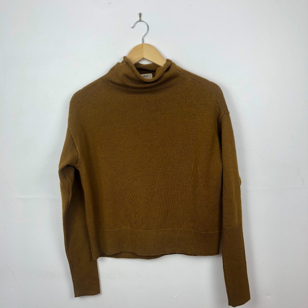 Aritzia Wilfred Cyprie Mock Neck Merino Sweater - Picture 3 of 5
